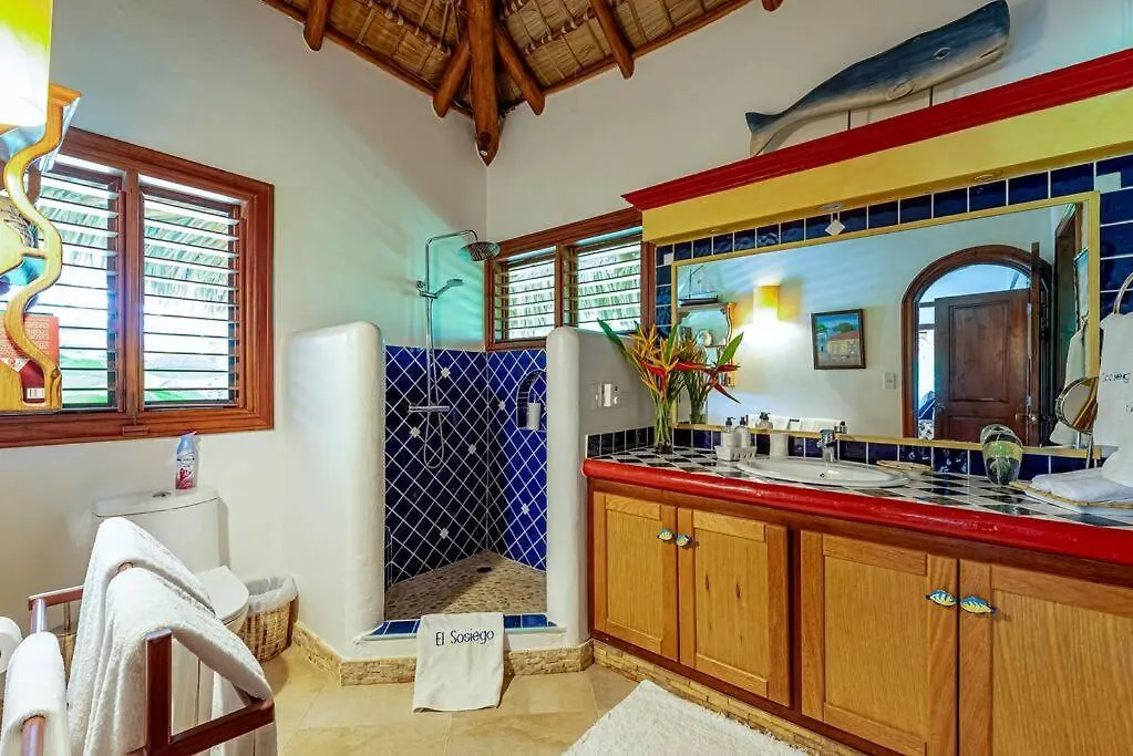 Luxurious & Spacious Beach Villa - El Sosiego Coson