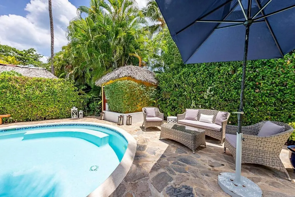 Luxurious & Spacious Beach Villa - El Sosiego Coson